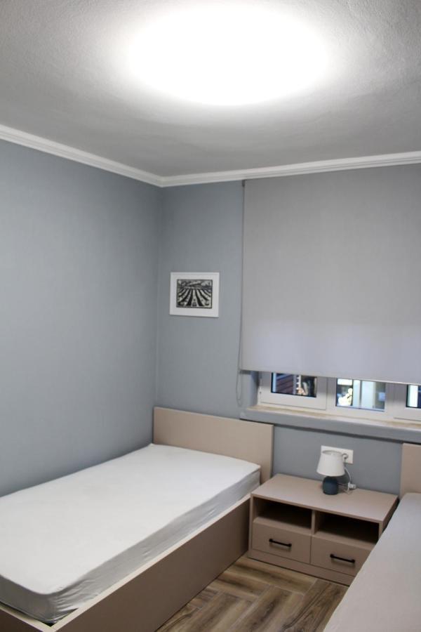 2V1 - Blloku Bkt Apartment Tirana Exterior photo
